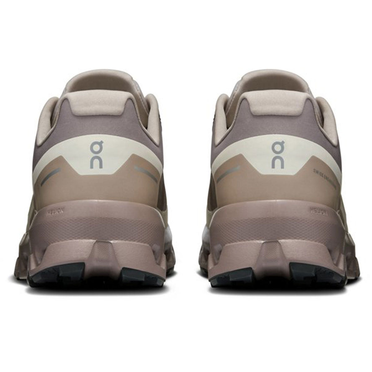 On - Cloudvista 2 Waterproof M Fog | Cinder【3ME30143172】