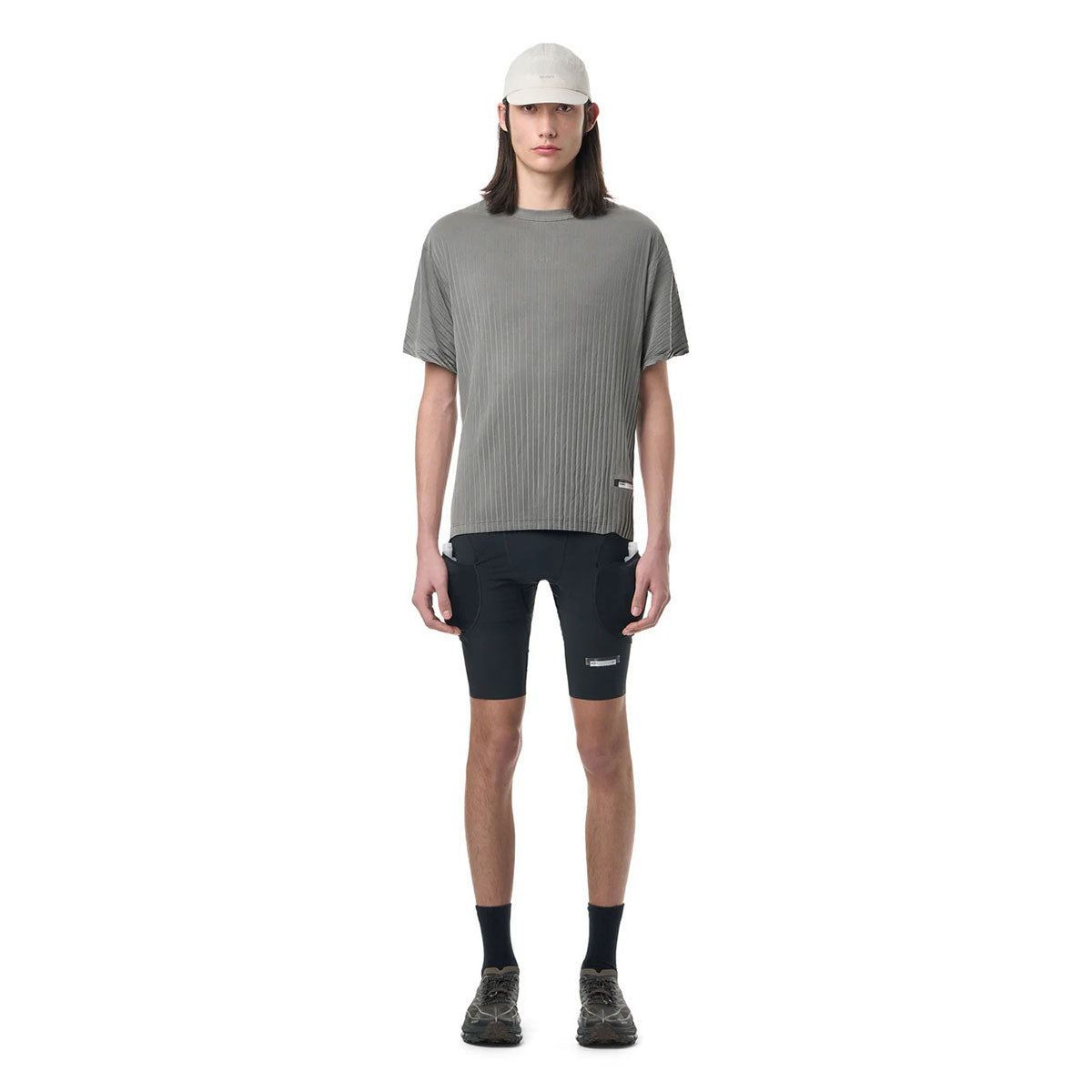 SATISFY ‐ AuraLite Pleated T-Shirt Mineral Graphite 【11043-MG-SA】