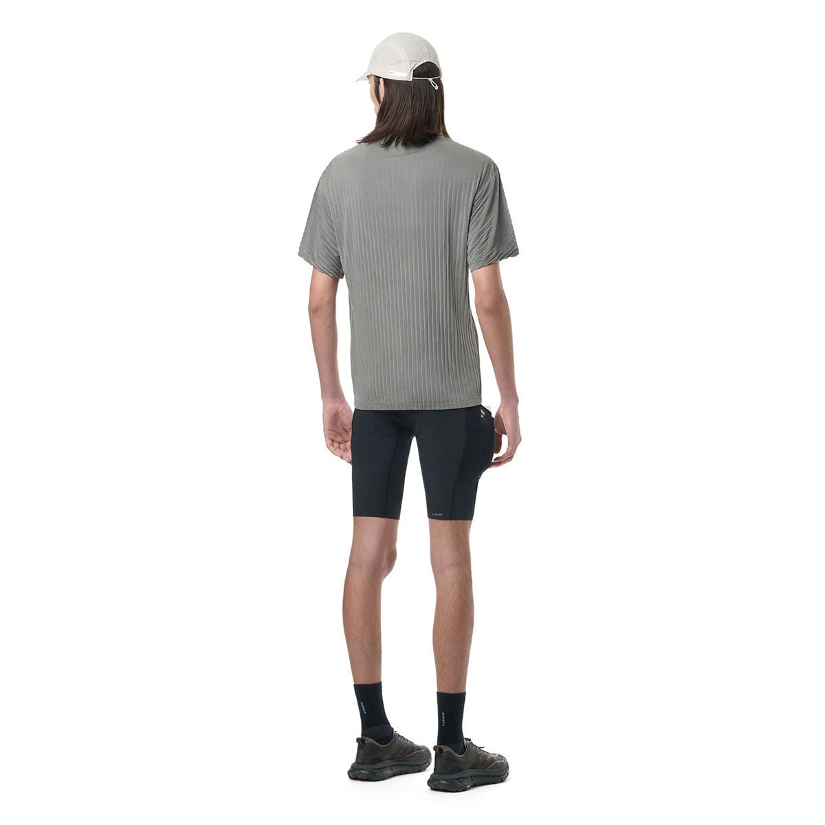 SATISFY ‐ AuraLite Pleated T-Shirt Mineral Graphite 【11043-MG-SA】