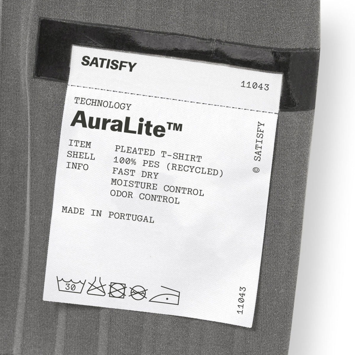SATISFY ‐ AuraLite Pleated T-Shirt Mineral Graphite 【11043-MG-SA】