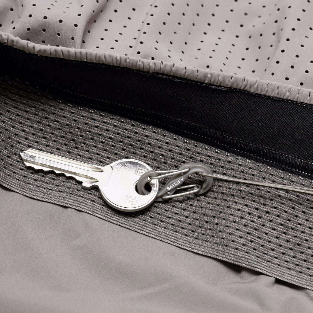 12001-TA Space-O 2.5 Distance Shorts Taupe