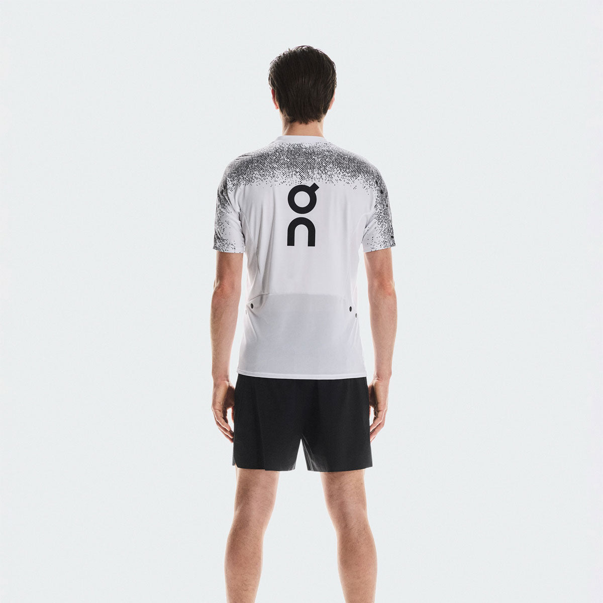 On - Ultra-T M White | Iron 【1MF30130923】