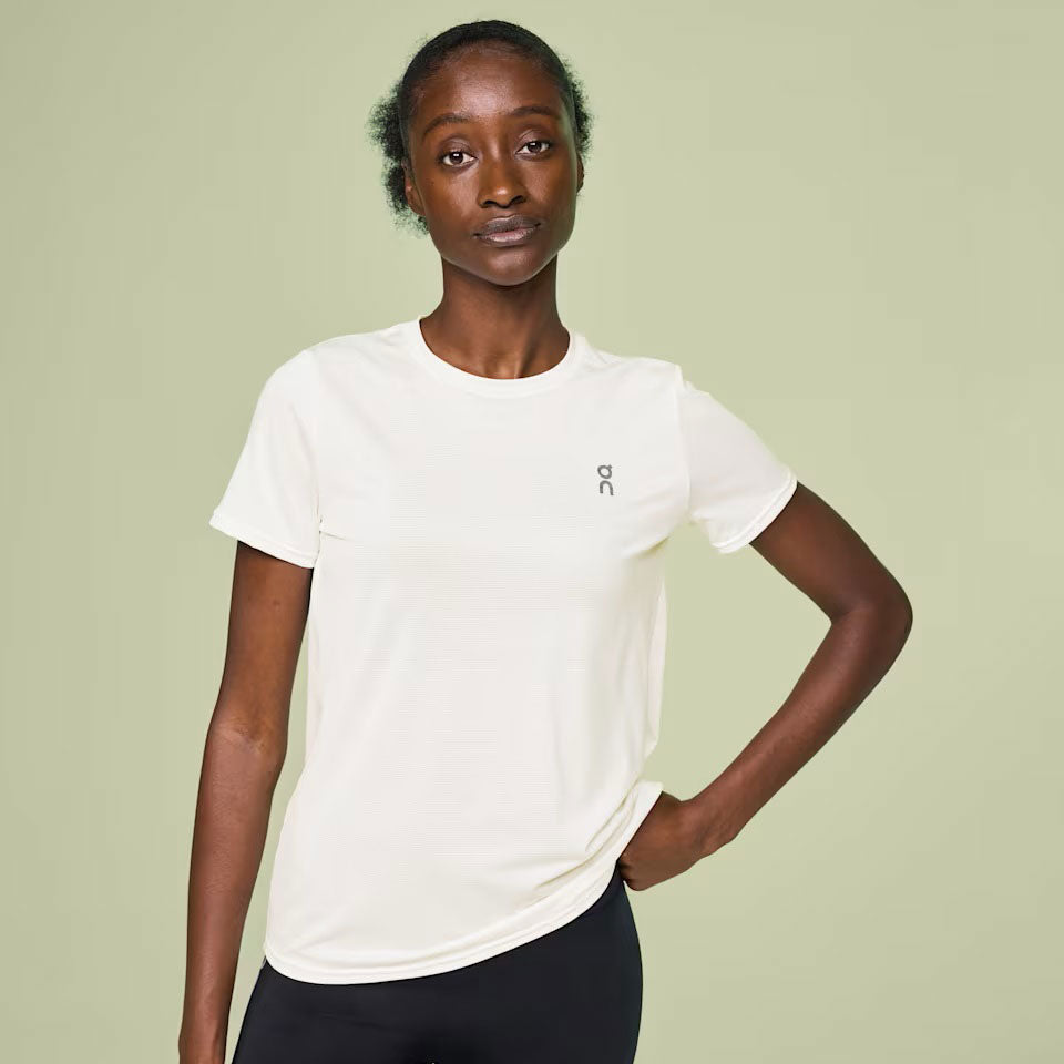 On - Core-T W Undyed-White【1WE10580864】