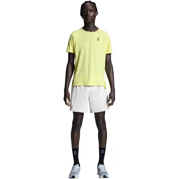 On - 7 Performance Shorts M Silver【1MF10100296】