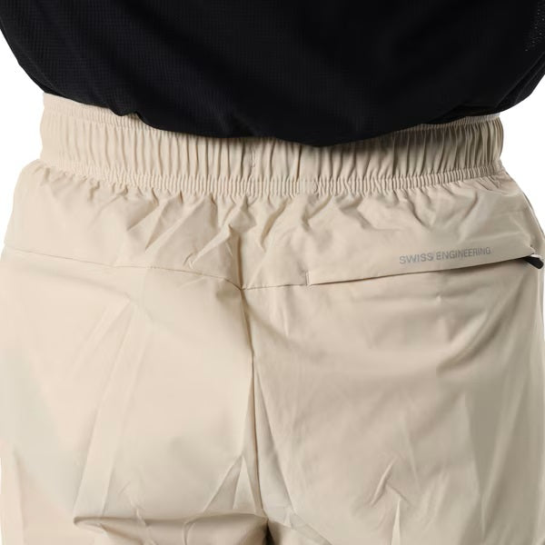 On - 7 Core Shorts M Sand【1MF10740554】