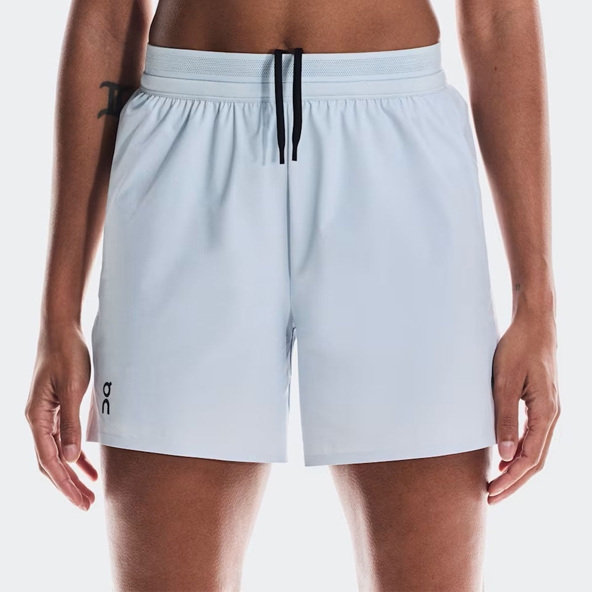 On - 5 Performance Shorts W Arctic【1WF10132962】