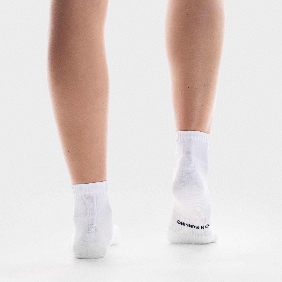On - Core Run Sock Mid 2P U White 【2UF10070069】