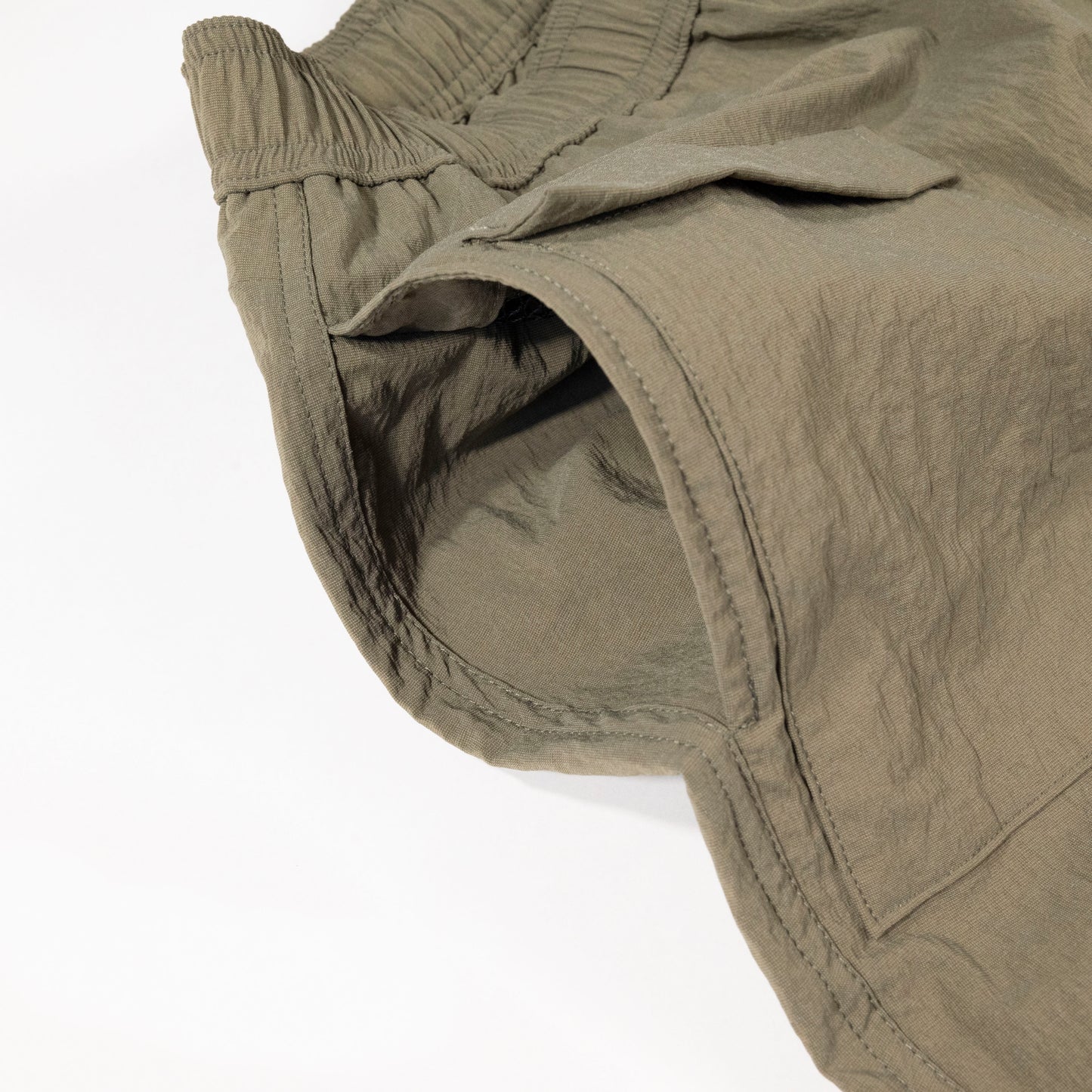 b24fp330 BUDO カーキ MINIMUM HORIZON SHORTS