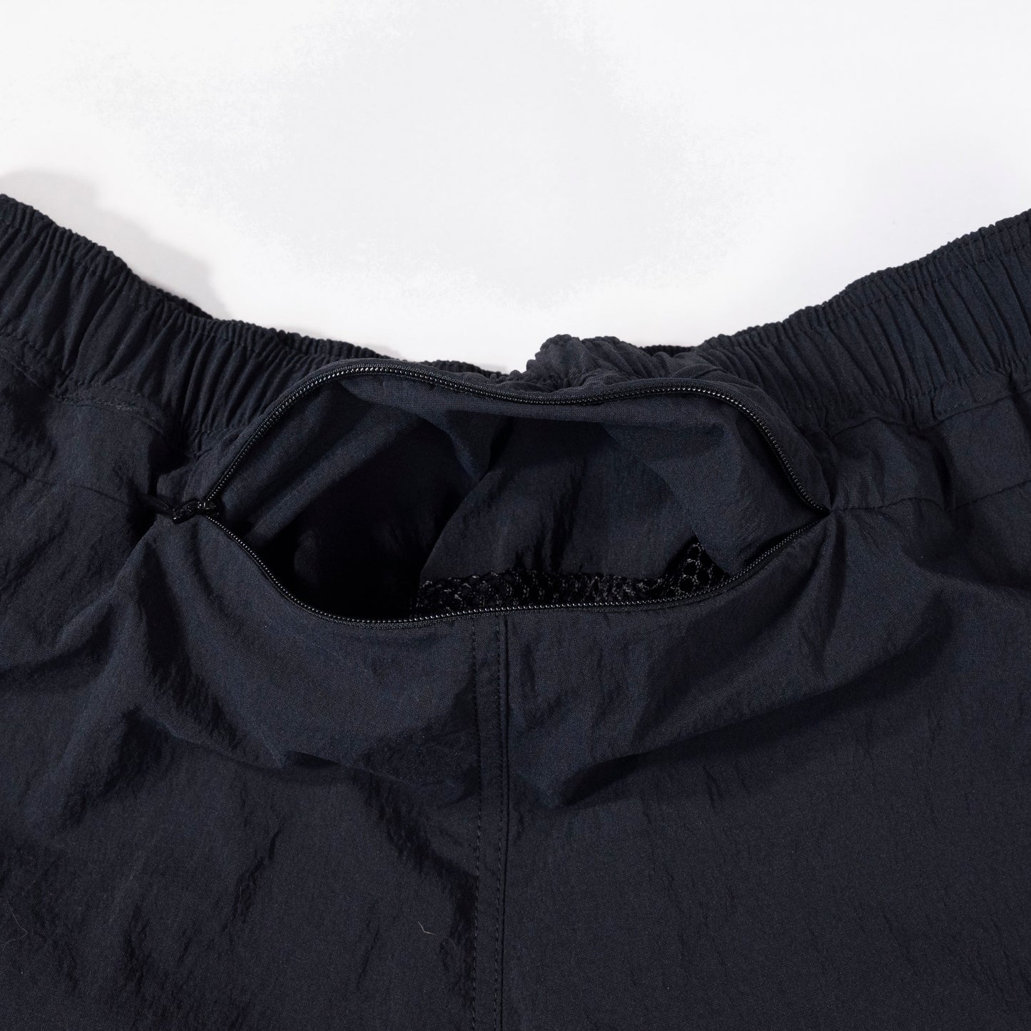 b24fp331 BUDO Mimimum Mesh Shorts ブラック