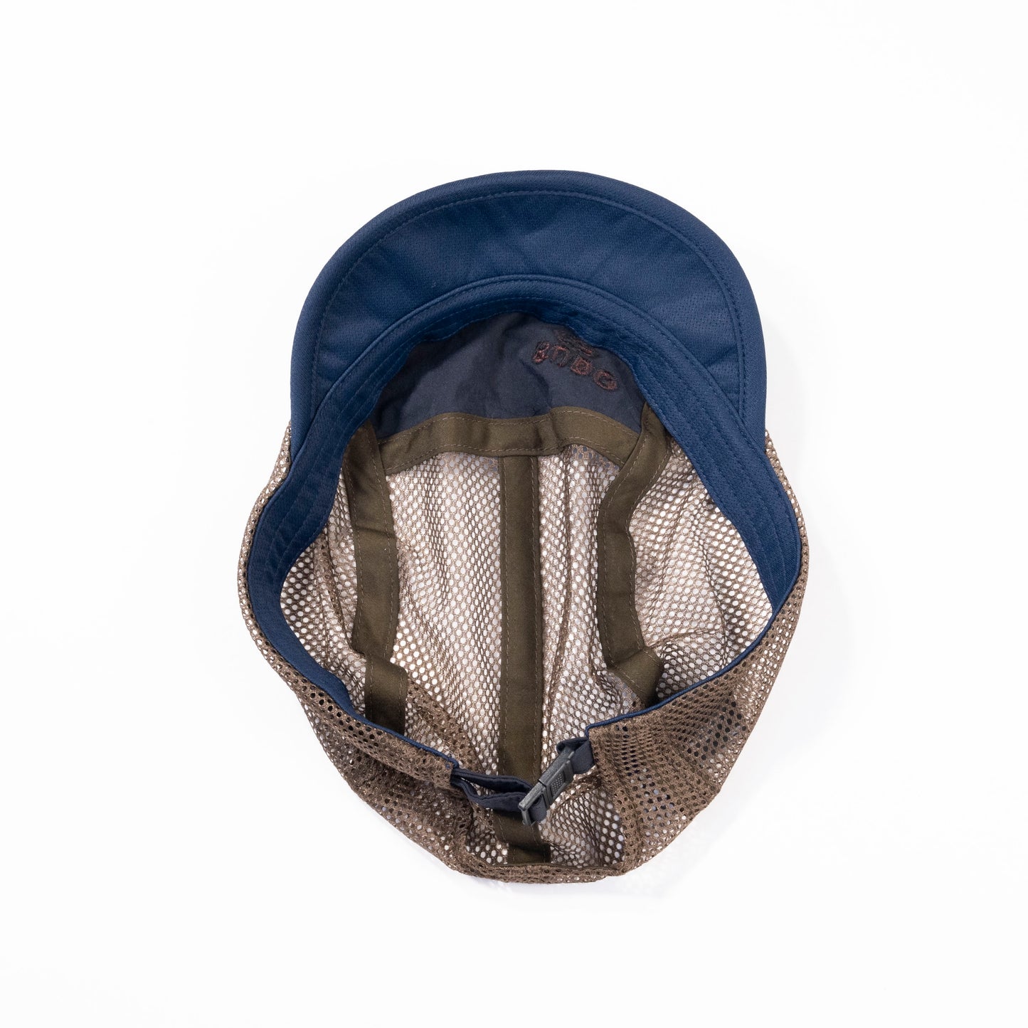 BUDO - <SHORT BRIM DRY MESH CAP>:brown×navy