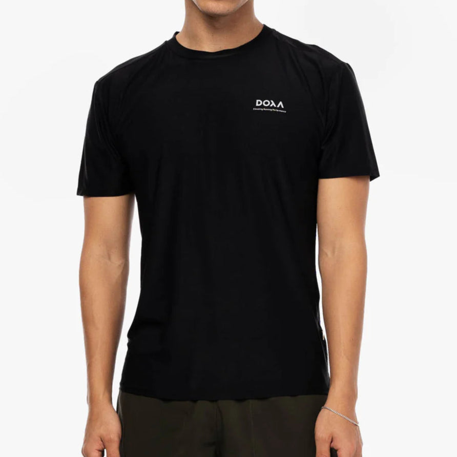 DR1307 MNS RERUN TEE SS - Black