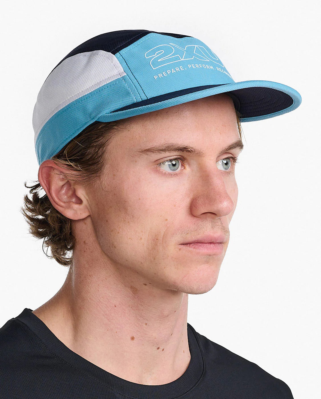 2XU - LIGHT SPEED CAP CMB/MNL 【UQ6741F】