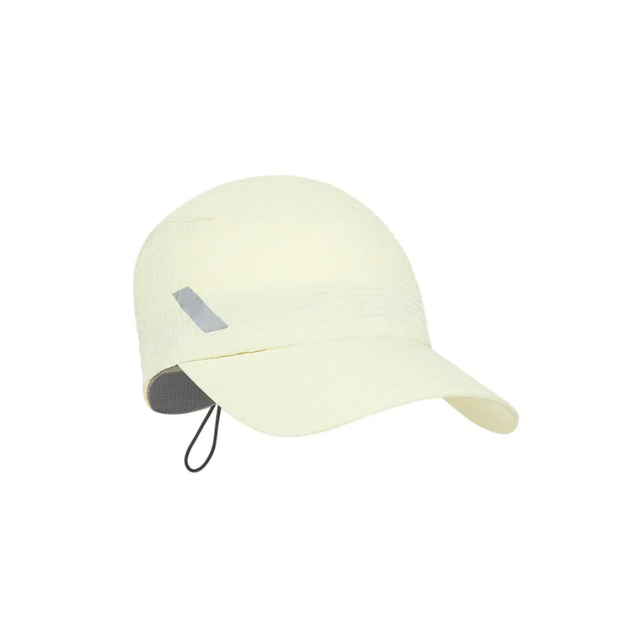 SA18MW SOAR Dart Cap Off White
