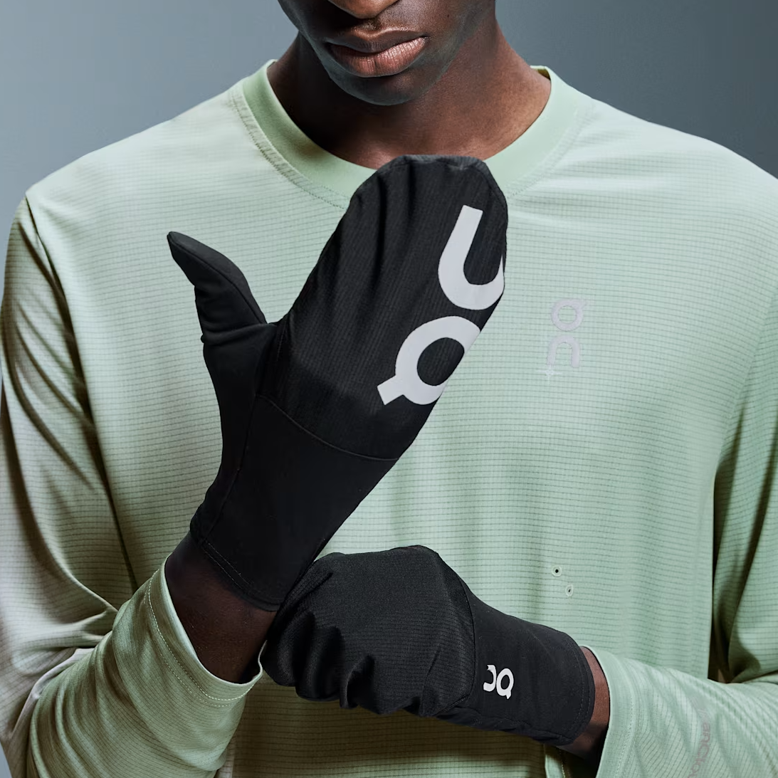 2UE30510553 Core Glove U Black