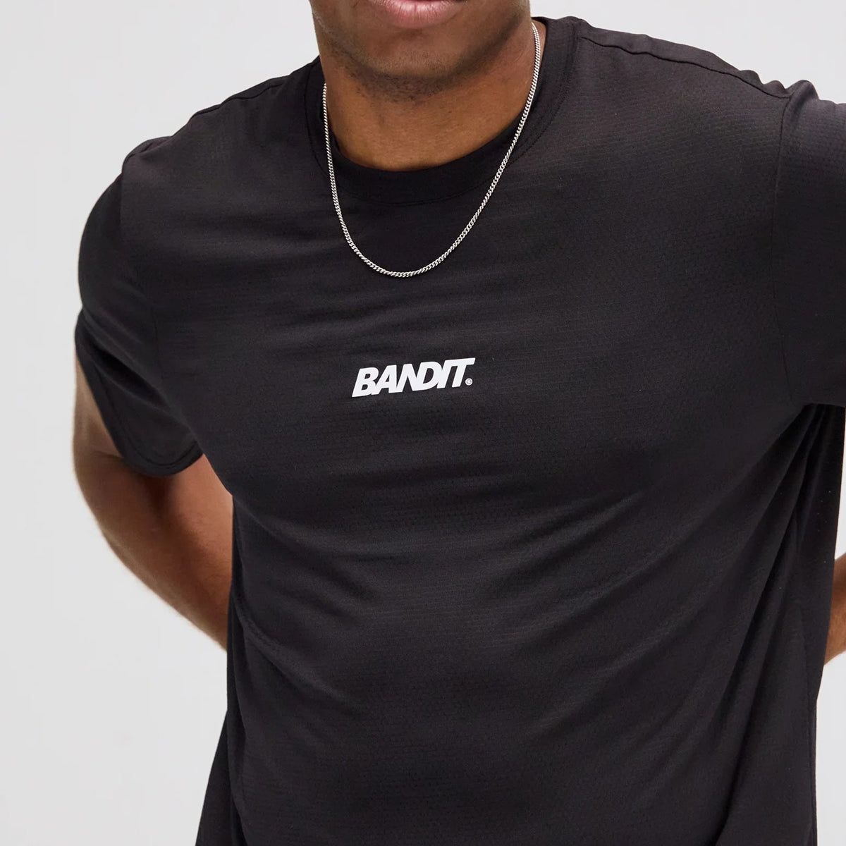 Bandit Running - Men's Micromesh Run Tee BLACK【MTPTP002SM25BB】