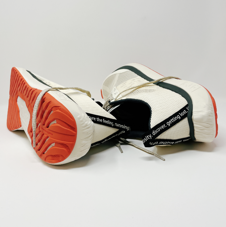 4T2 weekdays vintage white 111111