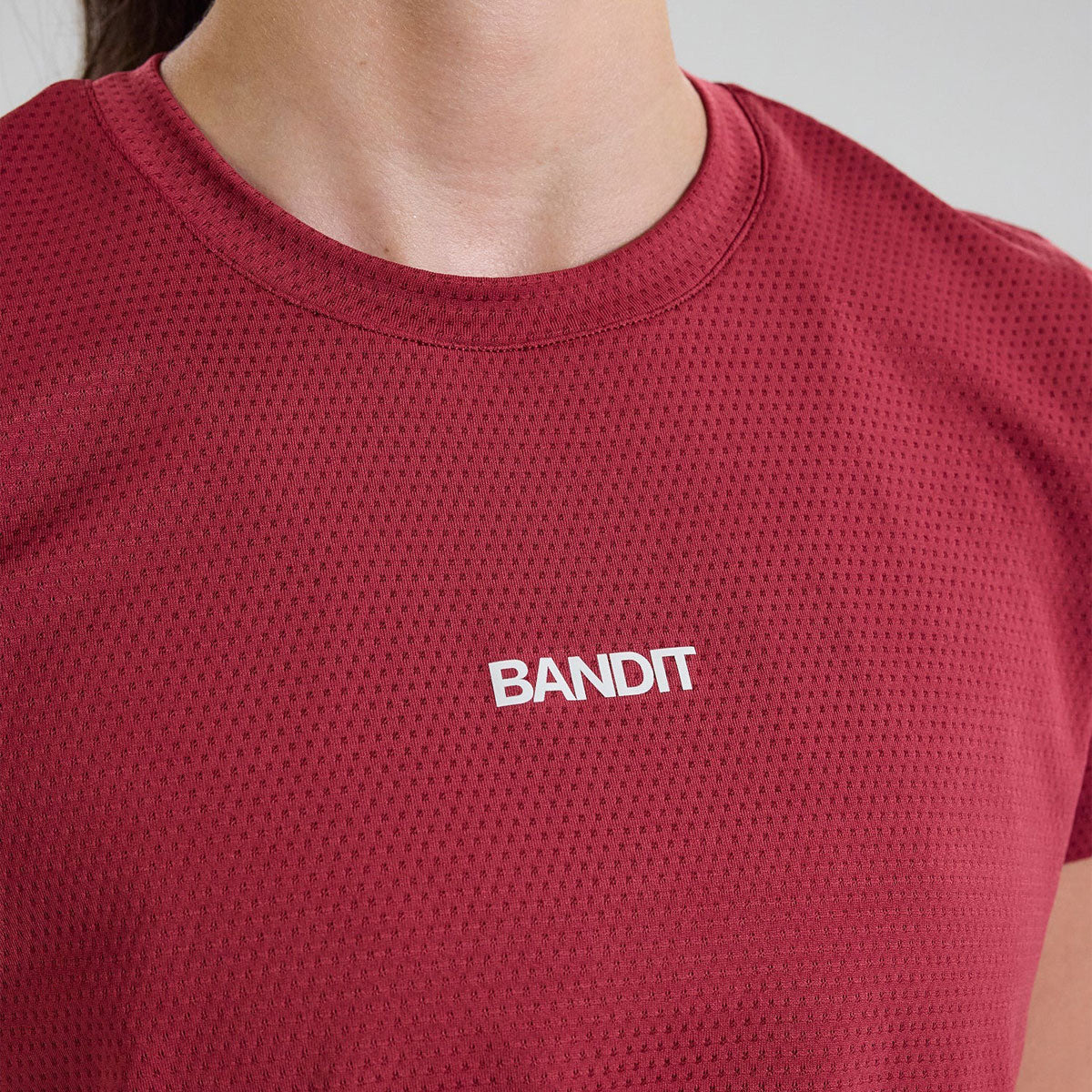 Bandit Running - Women's Micromesh Run Tee 【WTPTP002FL25BY】