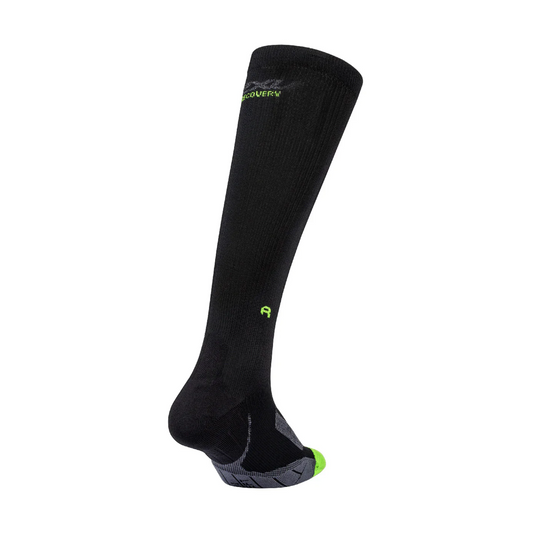 UA5691E 2XU COMP SOCKS FORRECOVERY BLK/GRY