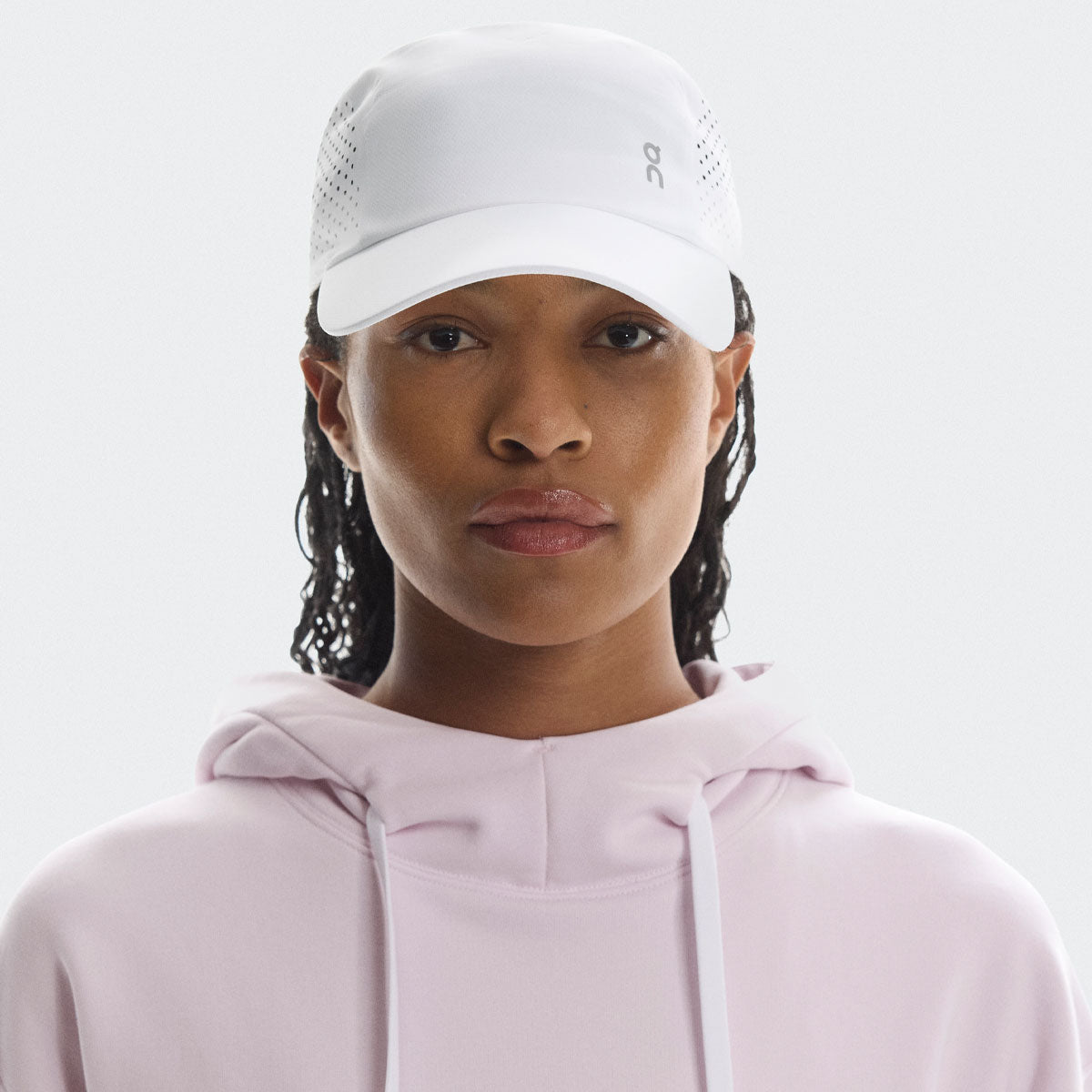 On - Lightweight Cap U White【2UF10330069】