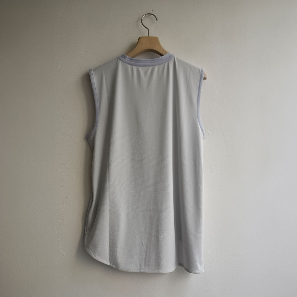 BUDO - Mountain Pass top RED LIGHT GAY DEEP GREY【b25cn108a】