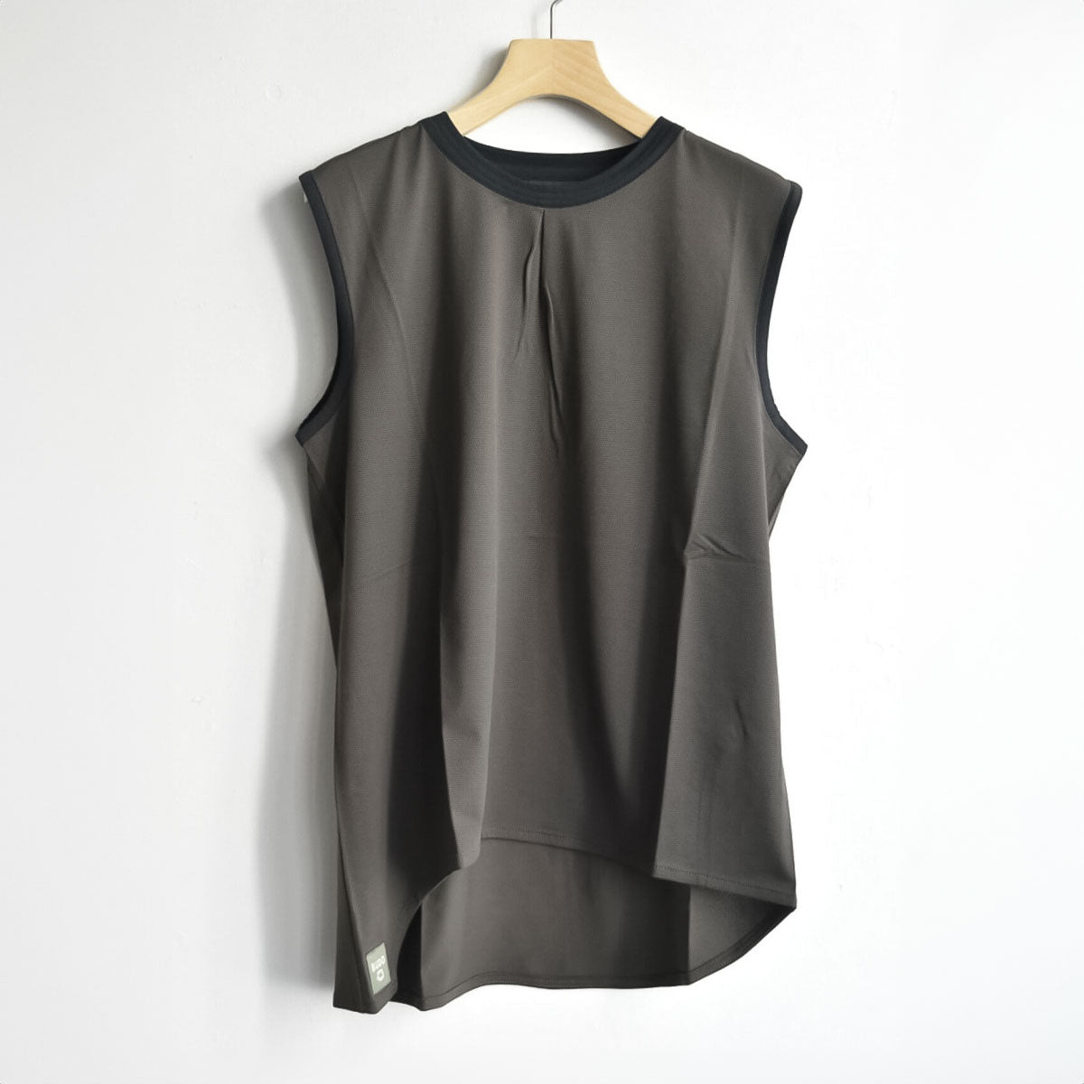 BUDO - Mountain Pass top RED LIGHT GAY DEEP GREY【b25cn108a】
