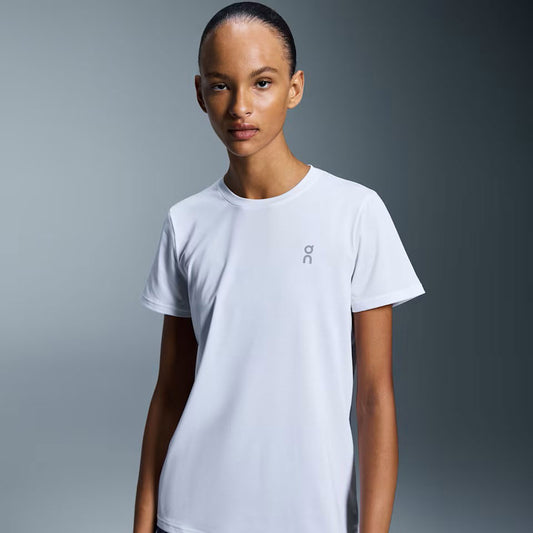 On - Core-T W White【1WE10580069】