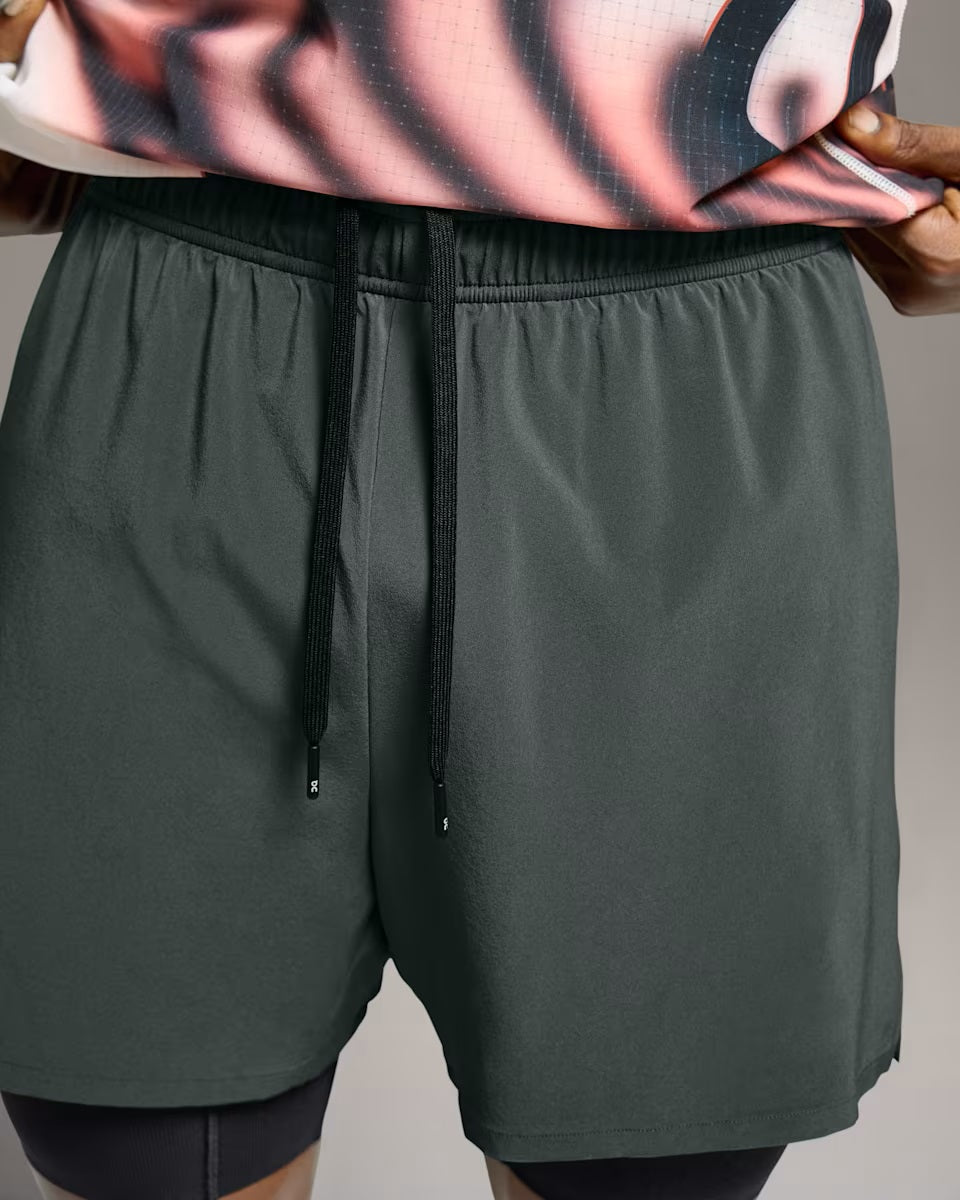 On - Pace Shorts M Iron【1ME10202343】