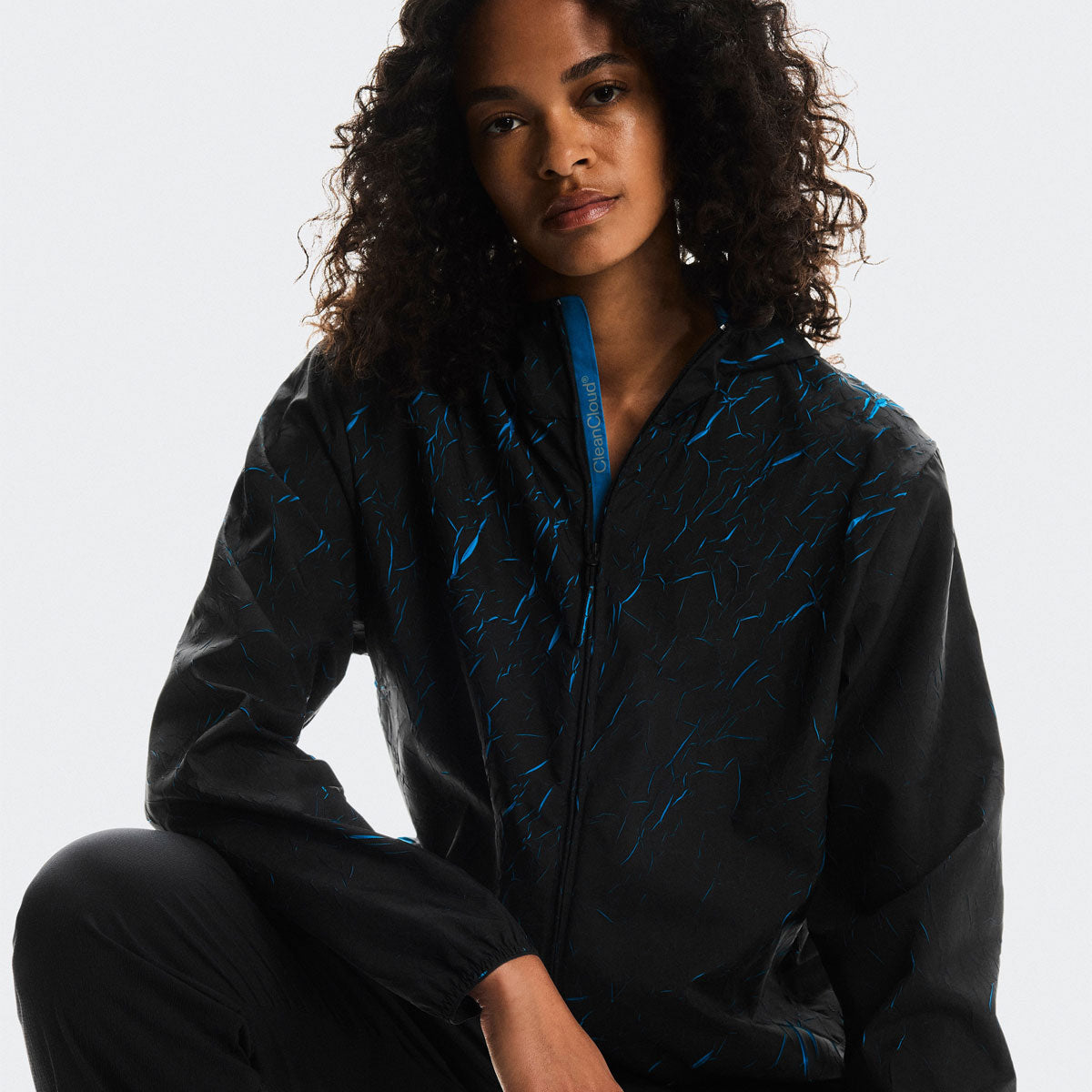 On - Pace Jacket W Malibu | Black 【1WE30023549】