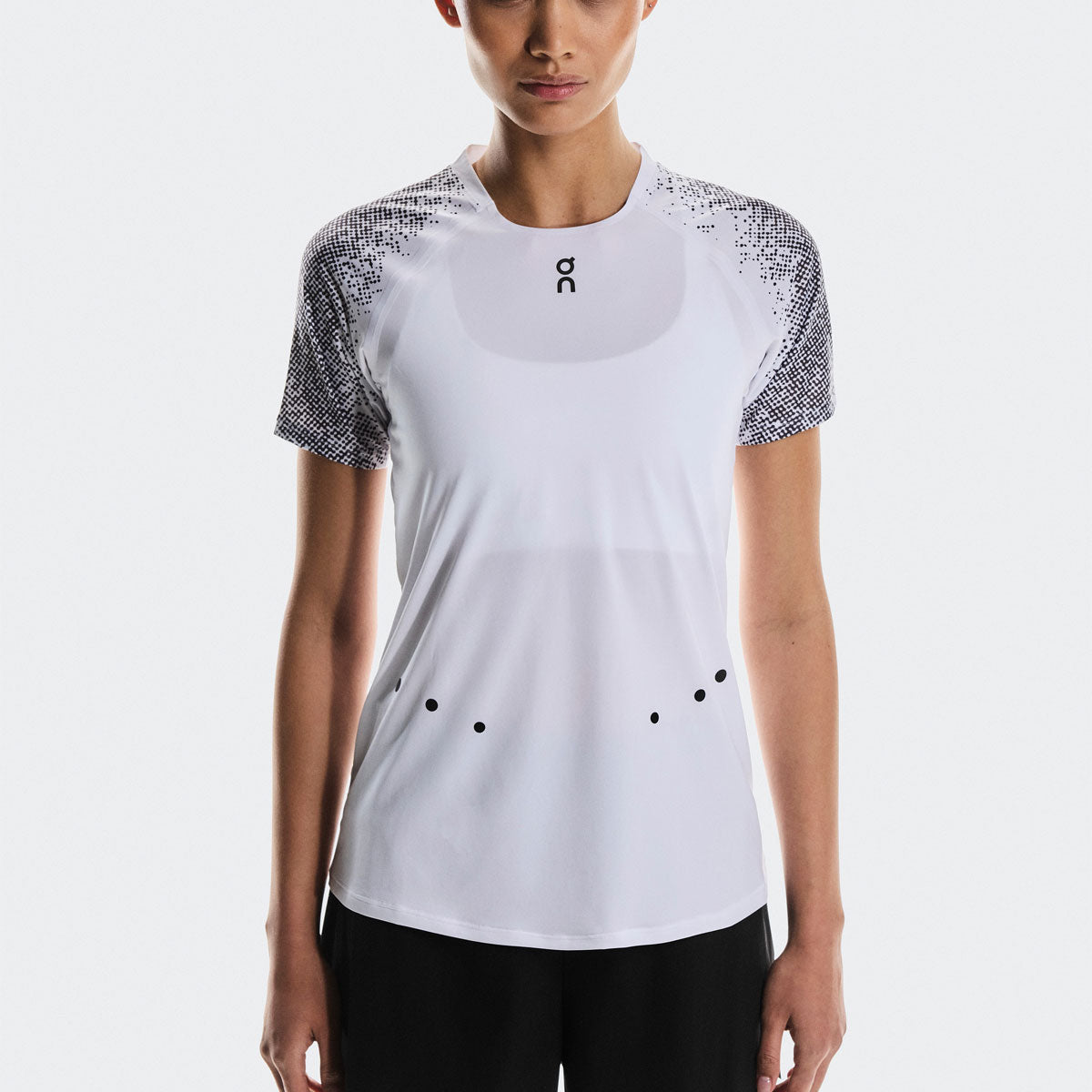 On - Ultra-T W White | Iron 【1WF30140923】