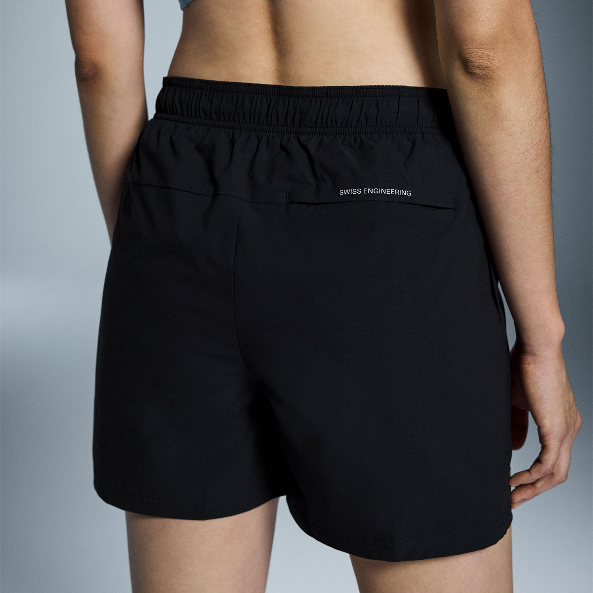 On - 5 Core Shorts W Black 【1WF11050553】