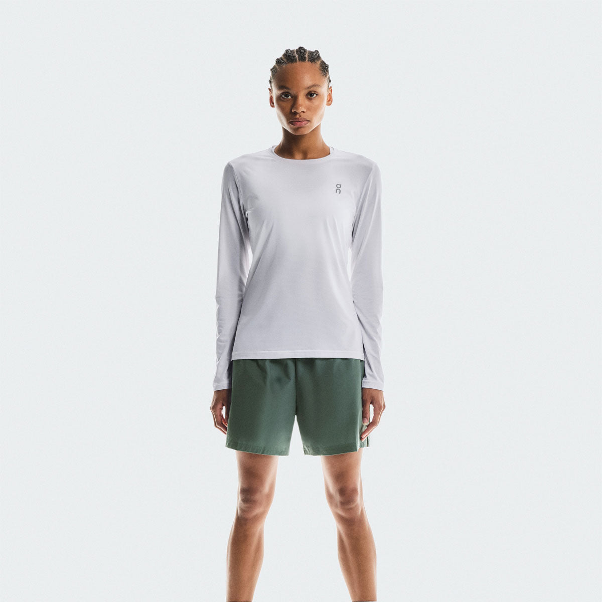 On - 5 Core Shorts W Olive 【1WF11050153】