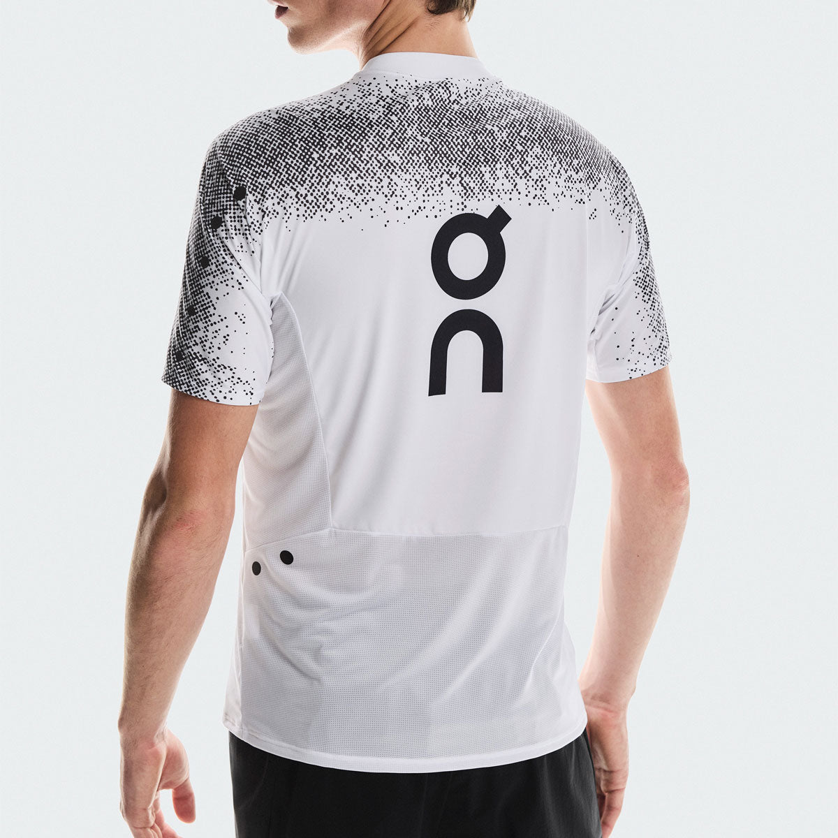 On - Ultra-T M White | Iron 【1MF30130923】
