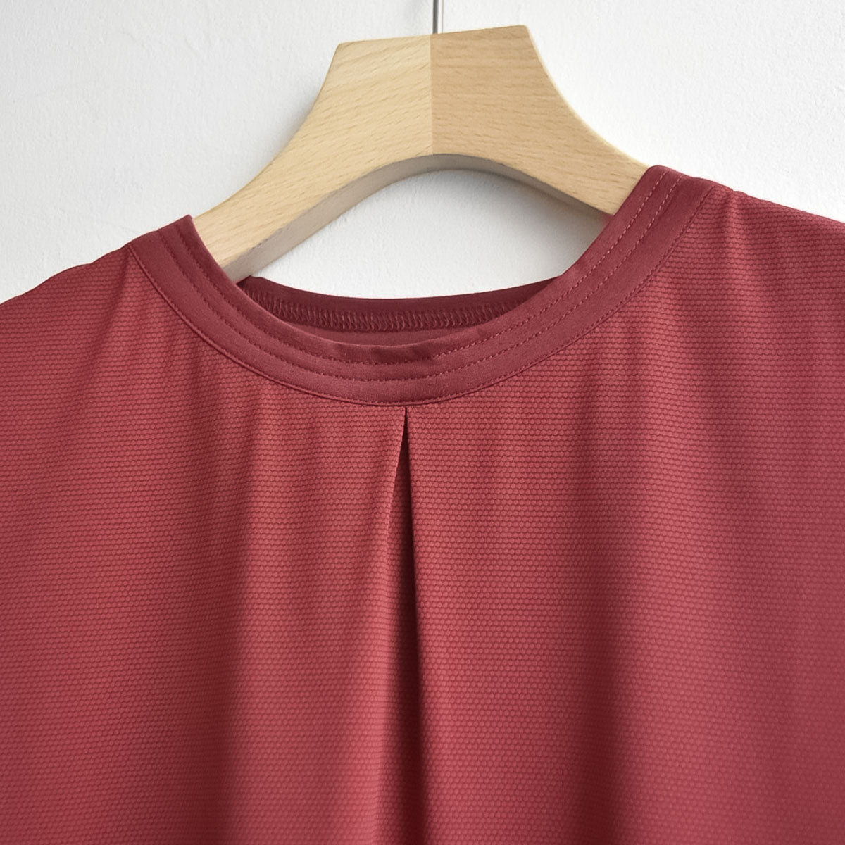 BUDO - Mountain Pass top RED LIGHT GAY DEEP GREY【b25cn108a】