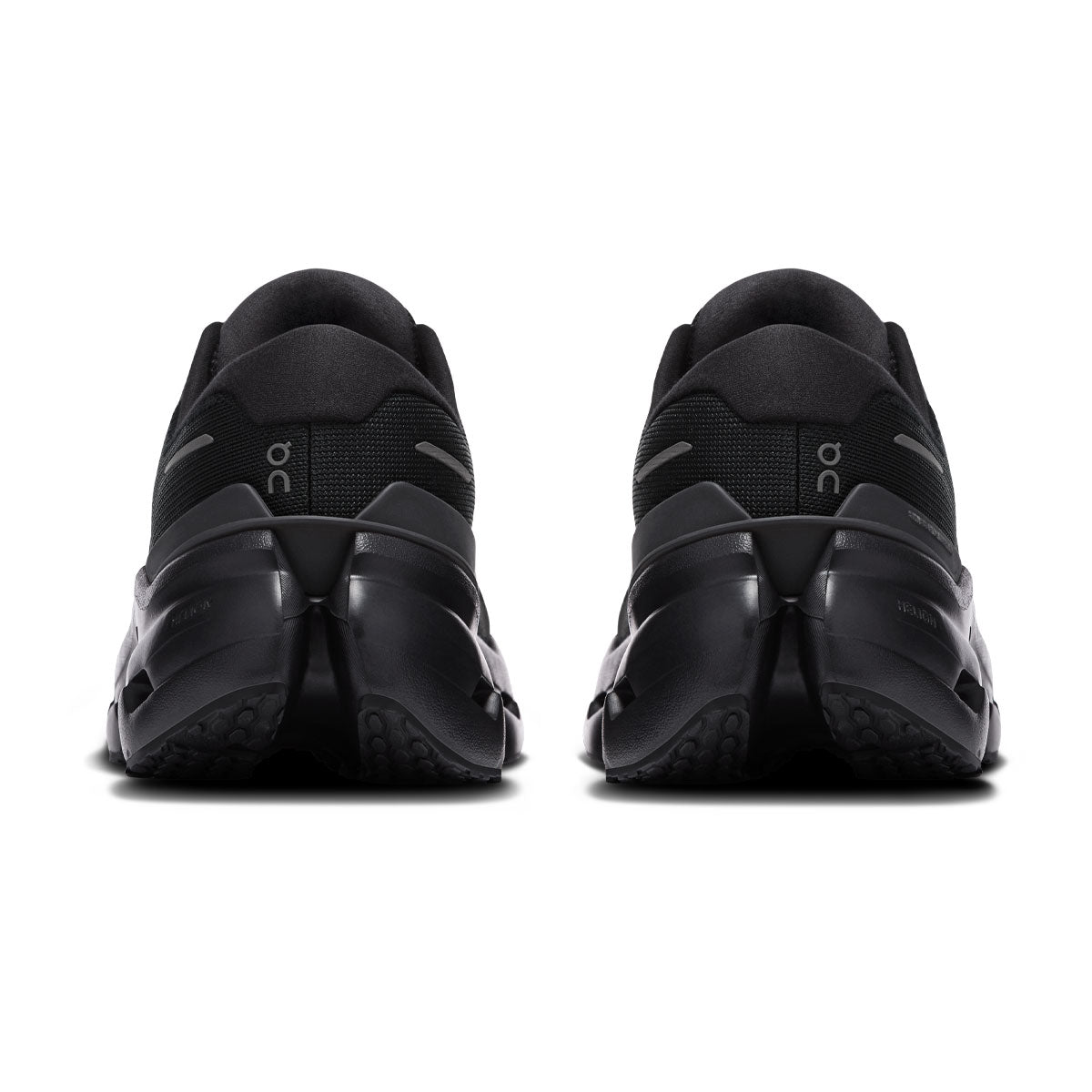 On - WMNS Cloudrunner 3 Black | Black-DS 【3WG10051043-DS】