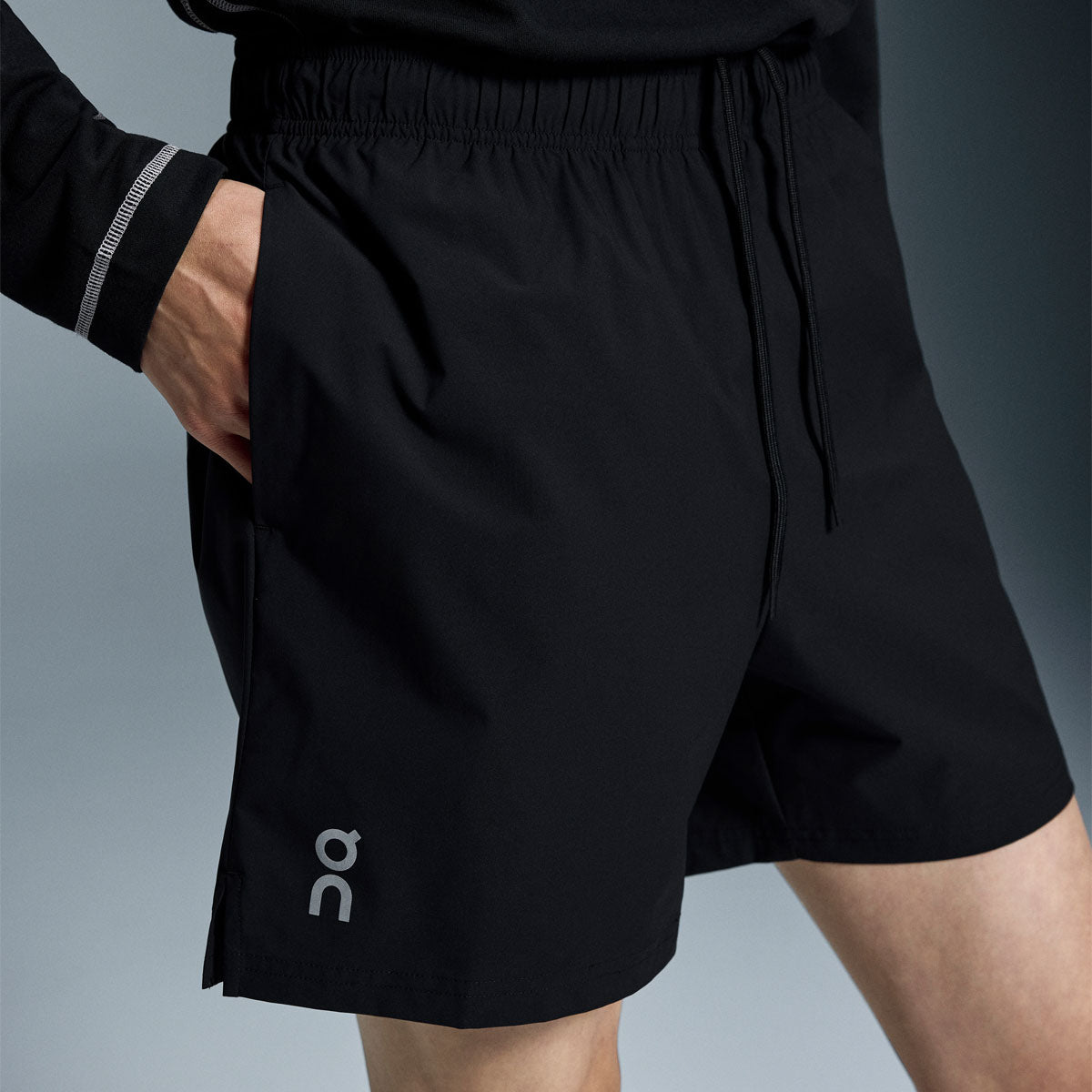 On - 5 Core Shorts M Black【1MF10120553】