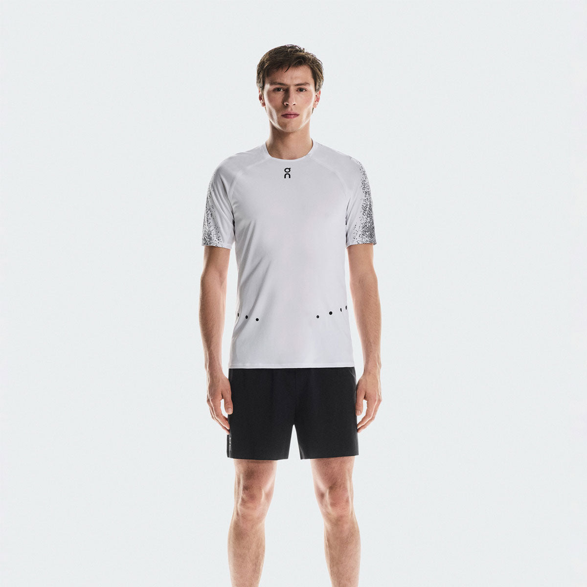 On - Ultra-T M White | Iron 【1MF30130923】
