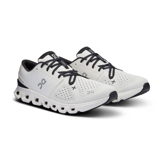 On - MENS Cloud X 4 Ivory | Black-DS 【3ME30040791-DS】