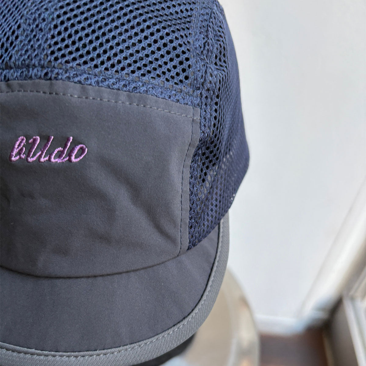 b25ca115 b25ca115.3グレー short brim Aero cap