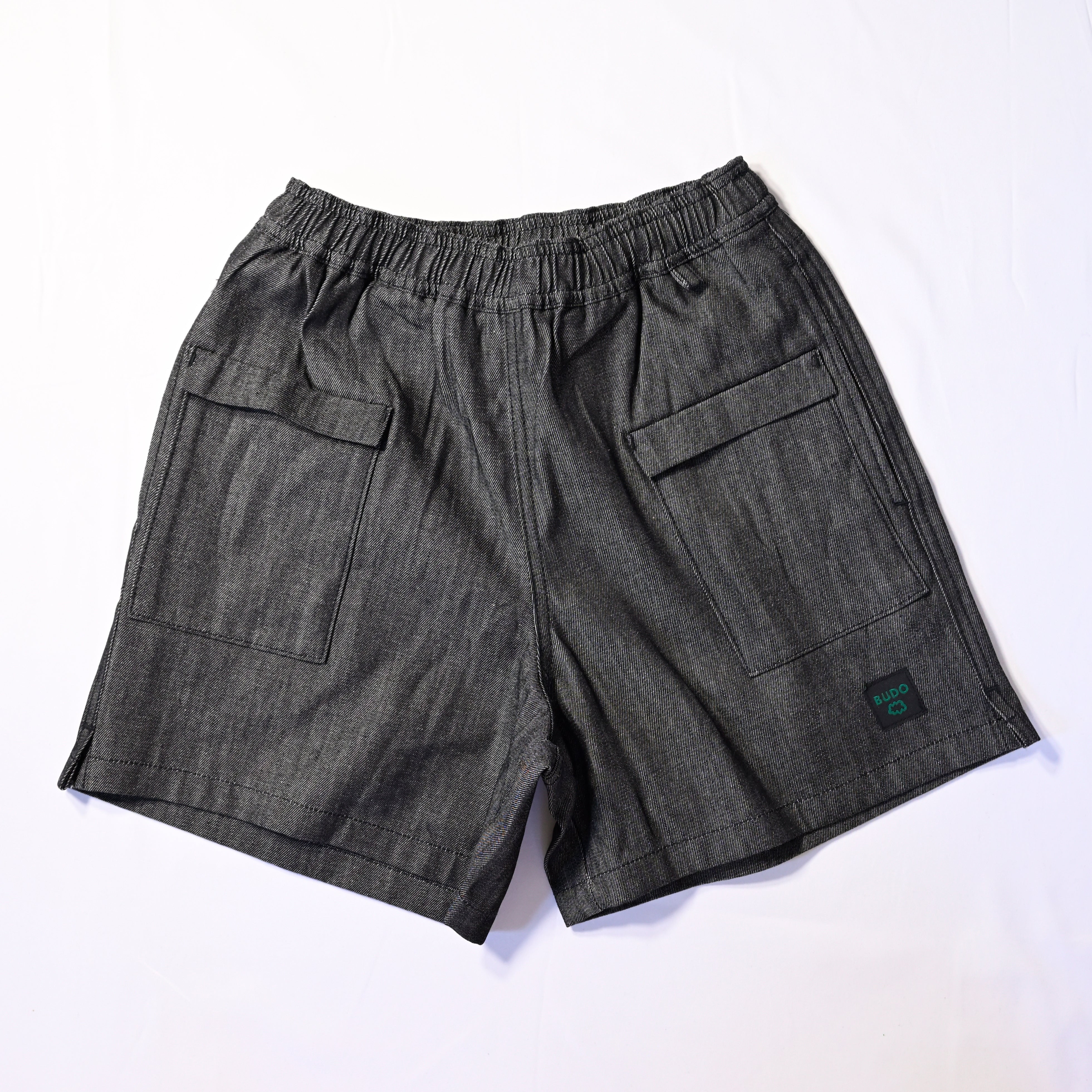 B24FP223de BUDO MINIMUM DENIM SHORTS BLACK