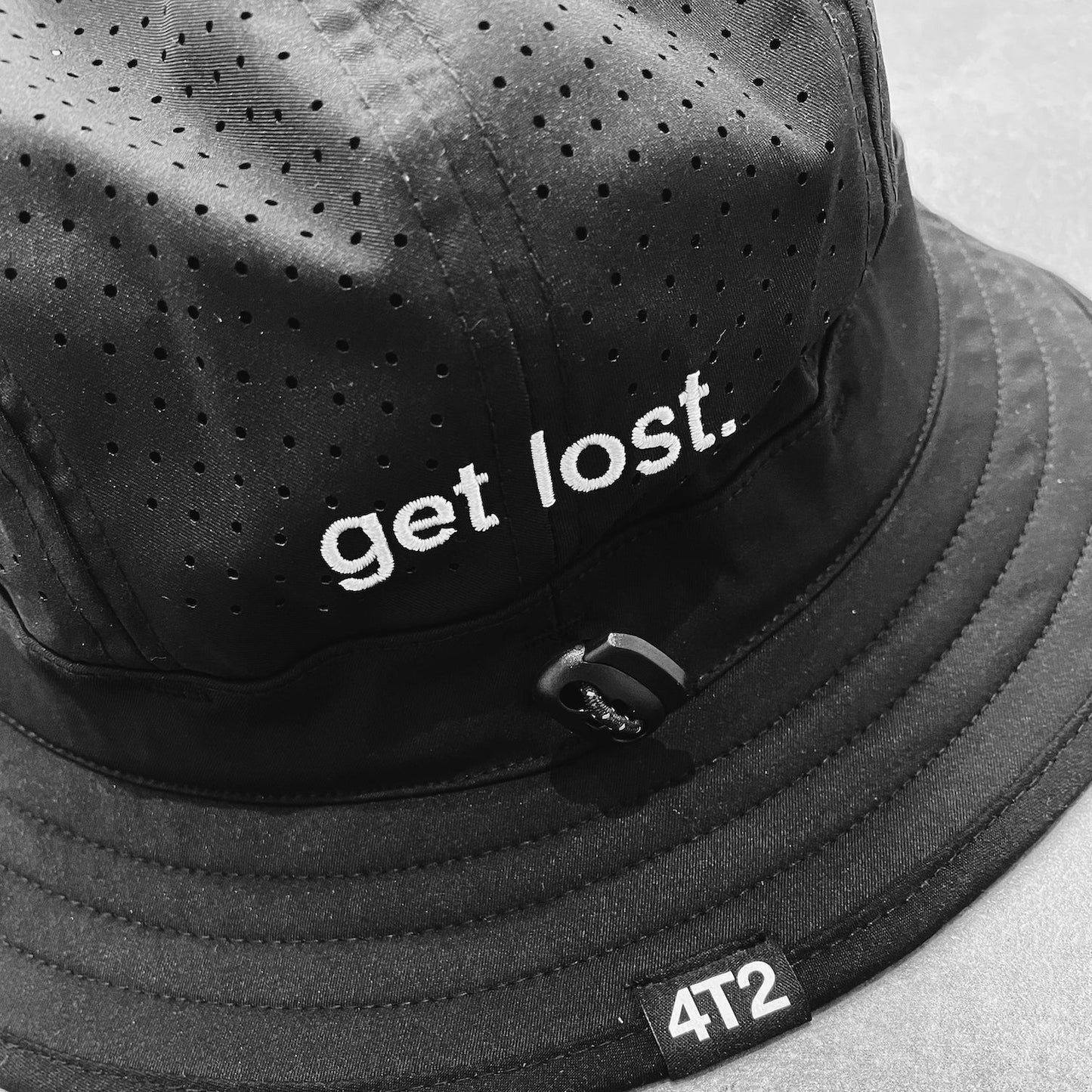 technical adjustable bucket hat, get lost.black