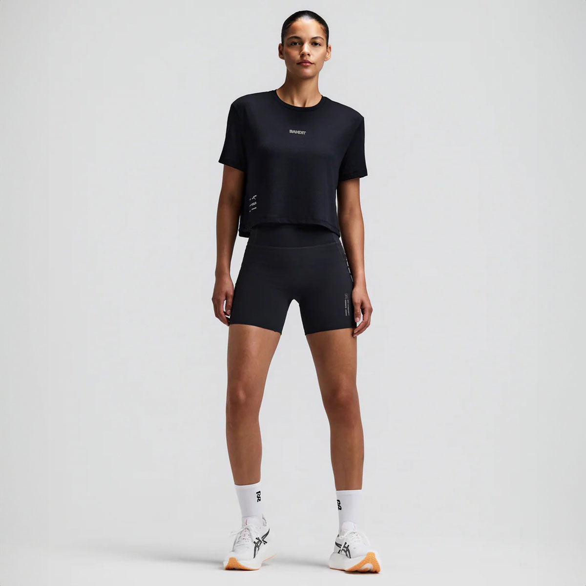 Bandit Running - Micro Mesh Mesh Women’s Cropped Tee Black【WTCSP012SM26BB】