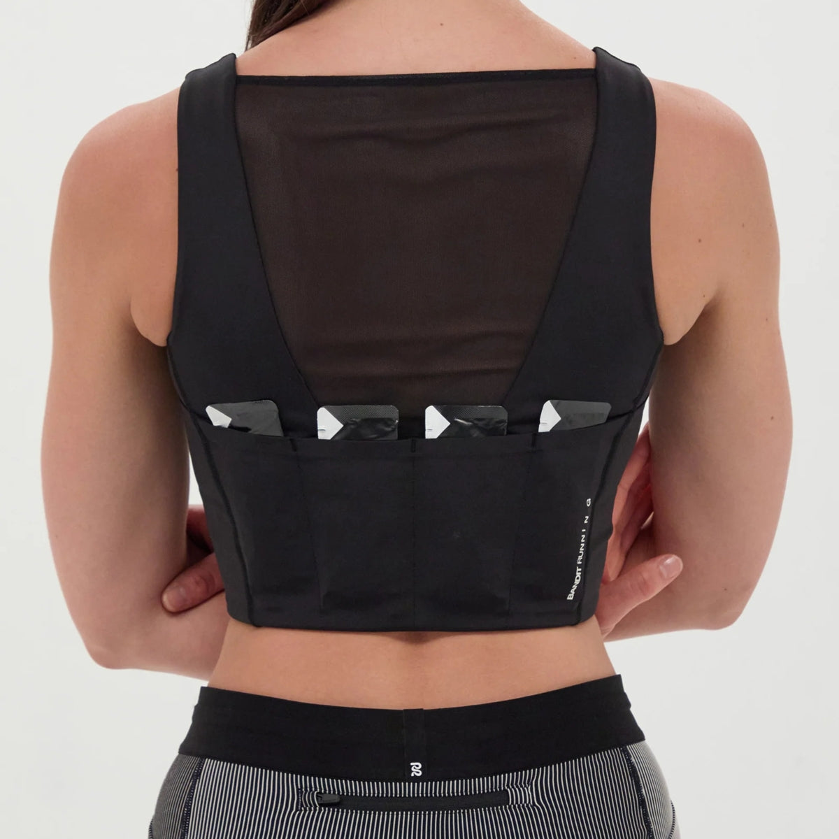 Bandit Running ‐ Stamina Vela Race Crop BLACK【WTCCP001SM25BB】