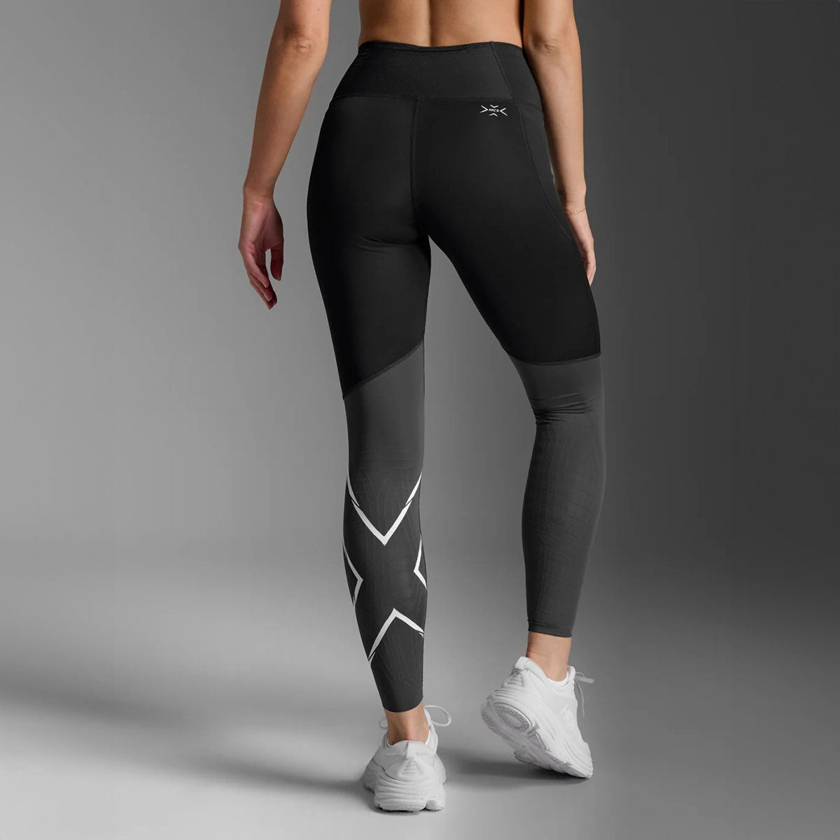 2XU - Light Speed React Hi-Rise Compression Tights BLK/IDK 【WA7101b】