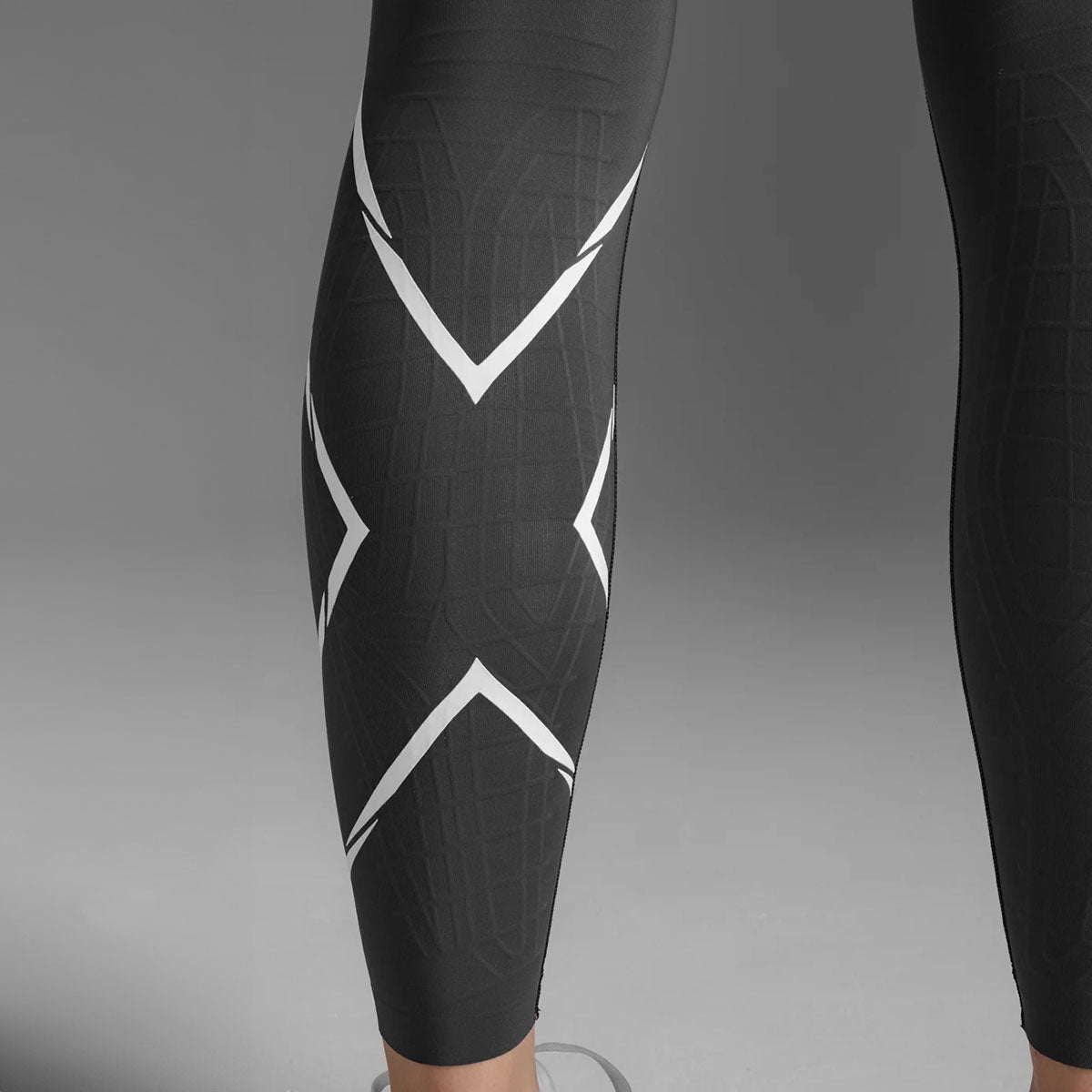 2XU - Light Speed React Hi-Rise Compression Tights BLK/IDK 【WA7101b】