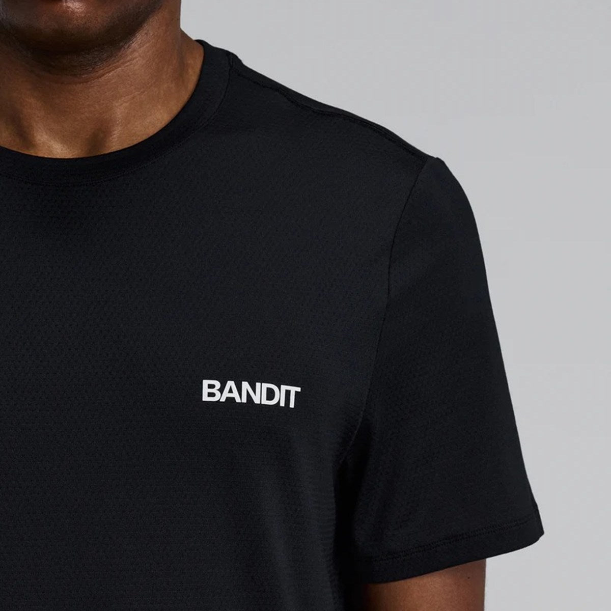 Bandit Running - Men’s Micromesh Run Tee Black 【MTPTP006SP26BB】