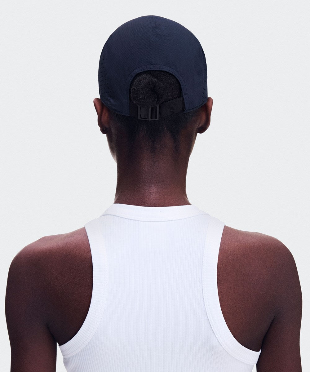On - Lightweight Cap U Navy 【2UF10330255】