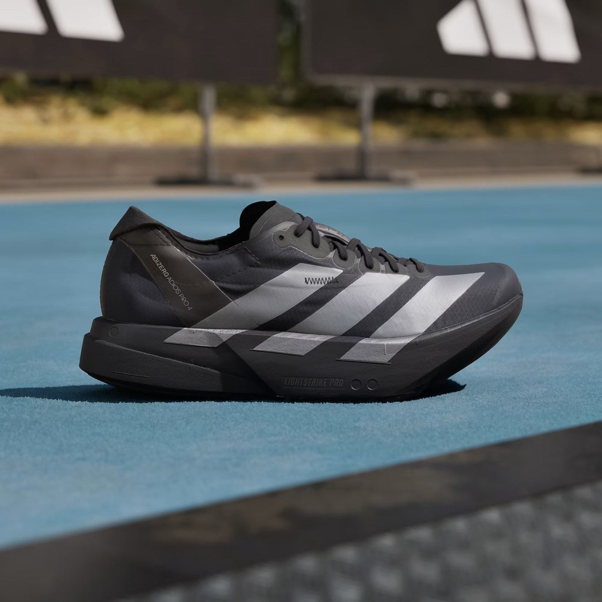 adidas - ADIZERO ADIOS PRO 4 M Core Black/Iron Metallic/Carbon【JR4887】