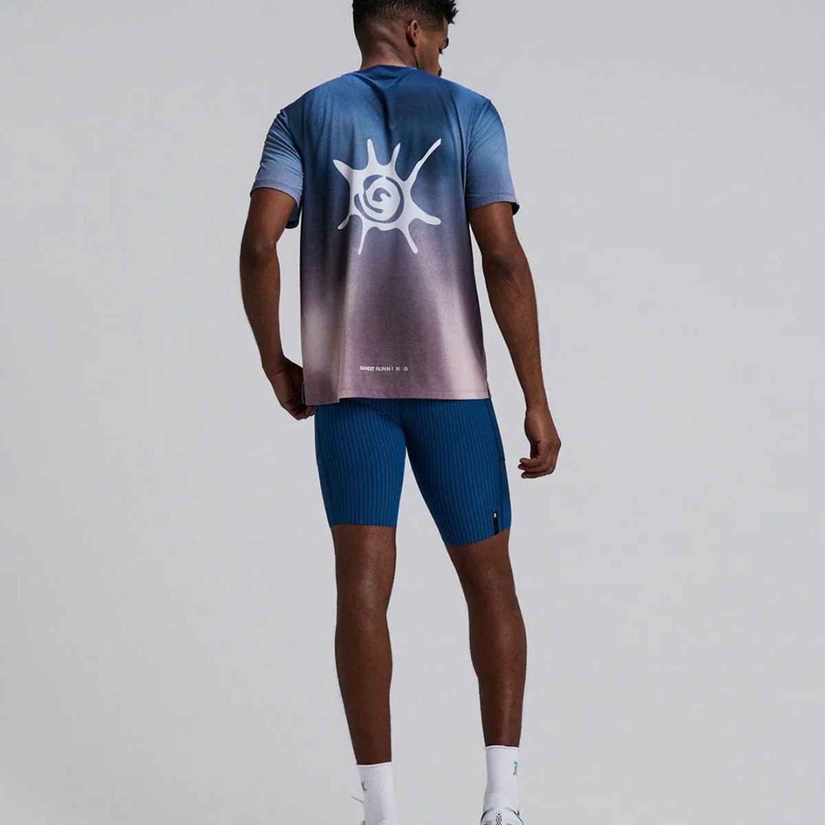 Bandit Running - Men’s Specter Performance Tee - Flow State Aegean 【MTPTP004SP26TBW】
