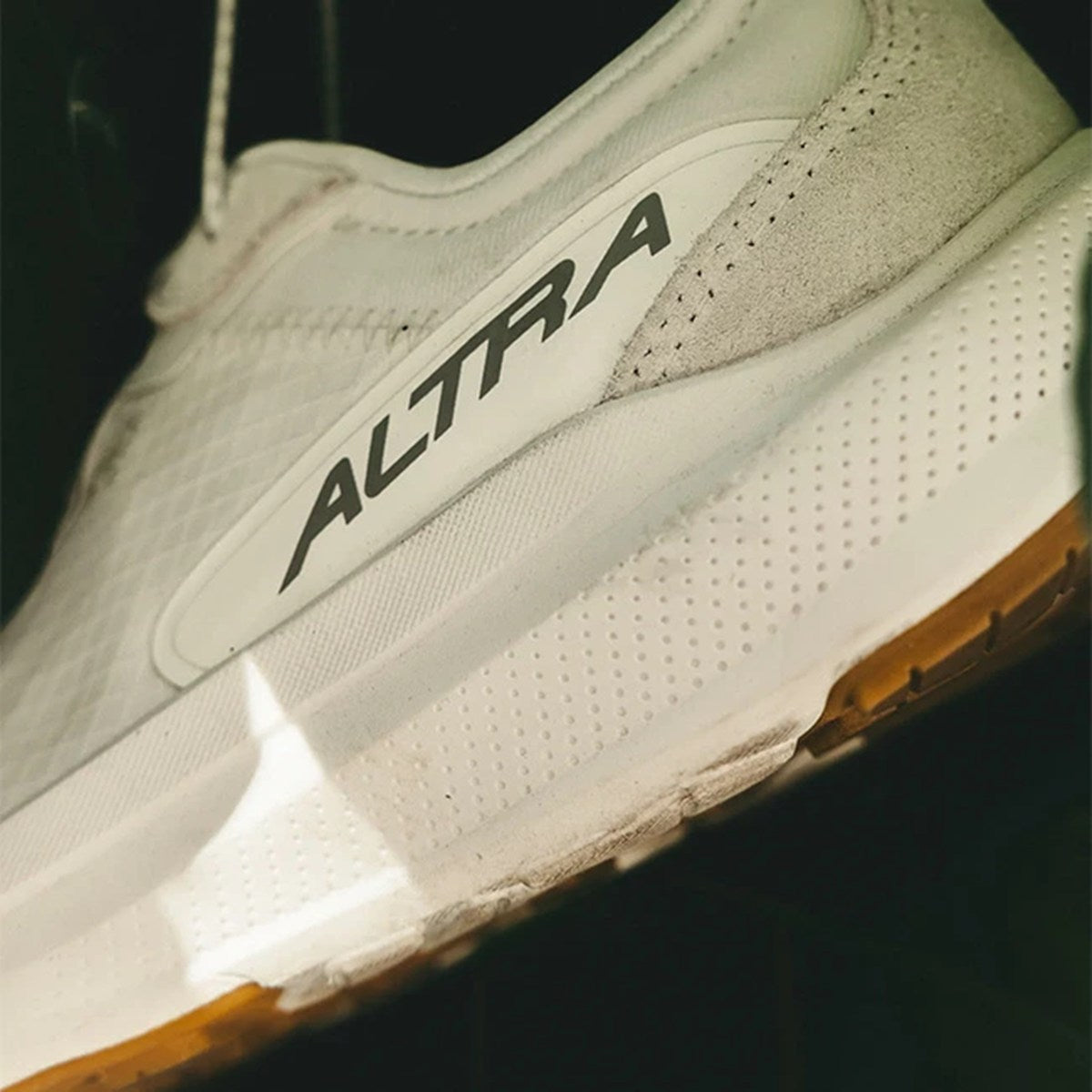 ALTRA - WMNS VOYAGER WHITE 【AL0A85TV1101】